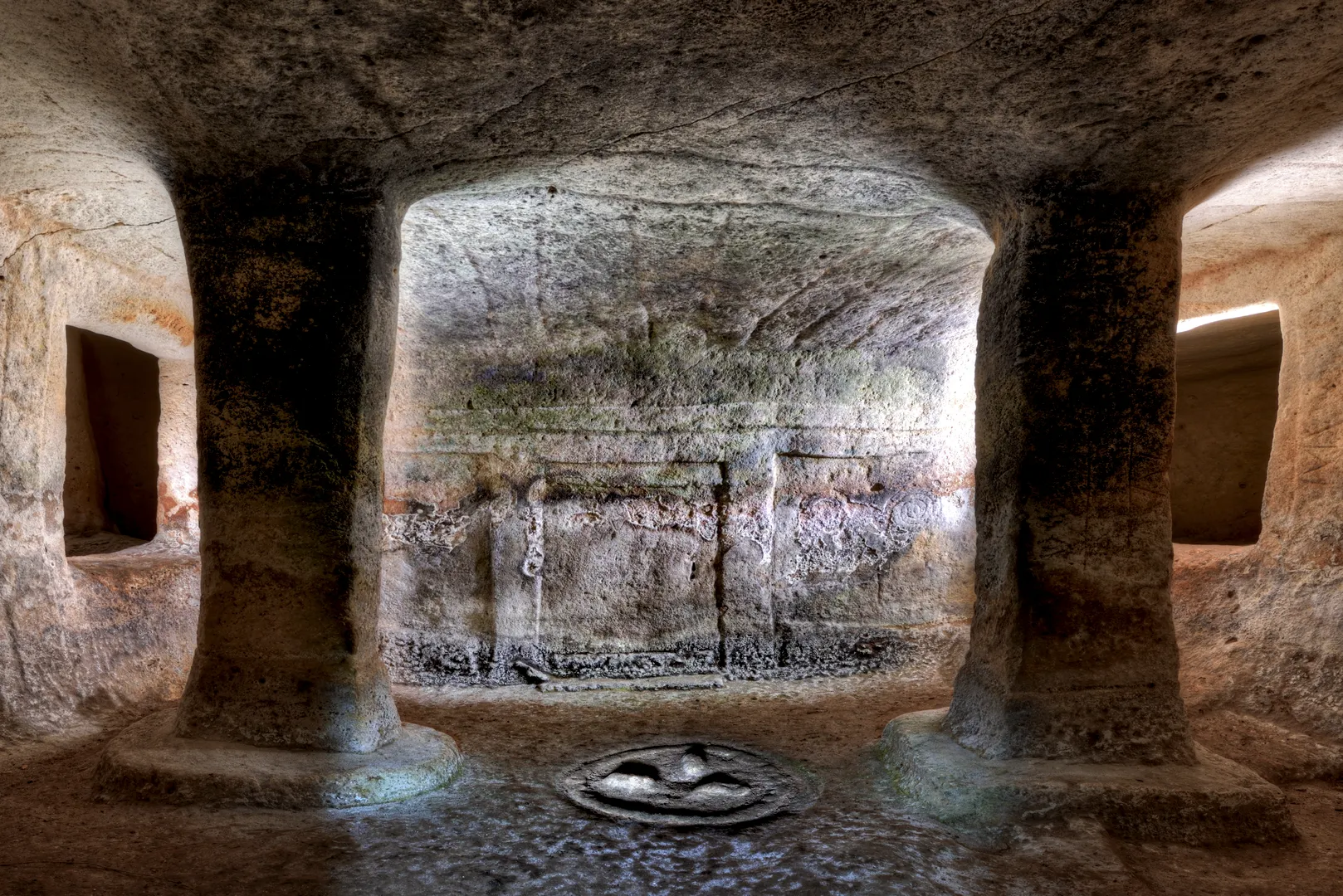 Necropoli di Mesu 'e Montes - 3