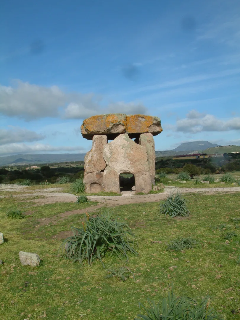 Dolmen di Sa Coveccada - 3