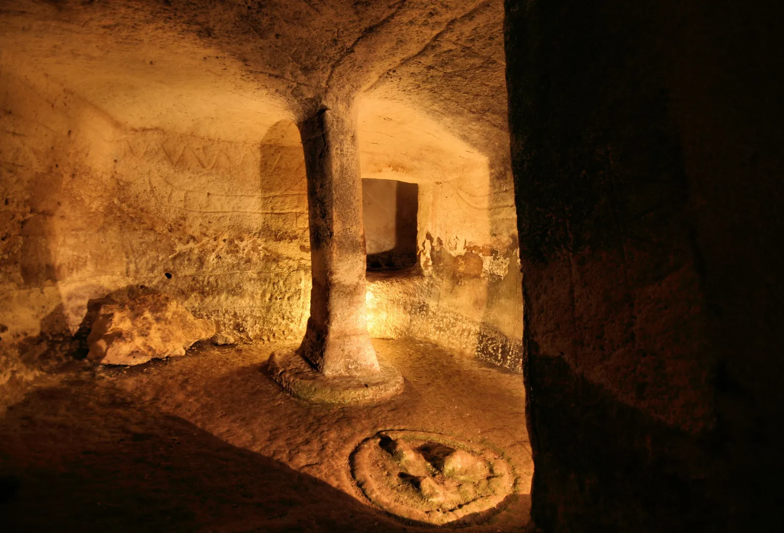 Necropoli di Mesu 'e Montes - 8