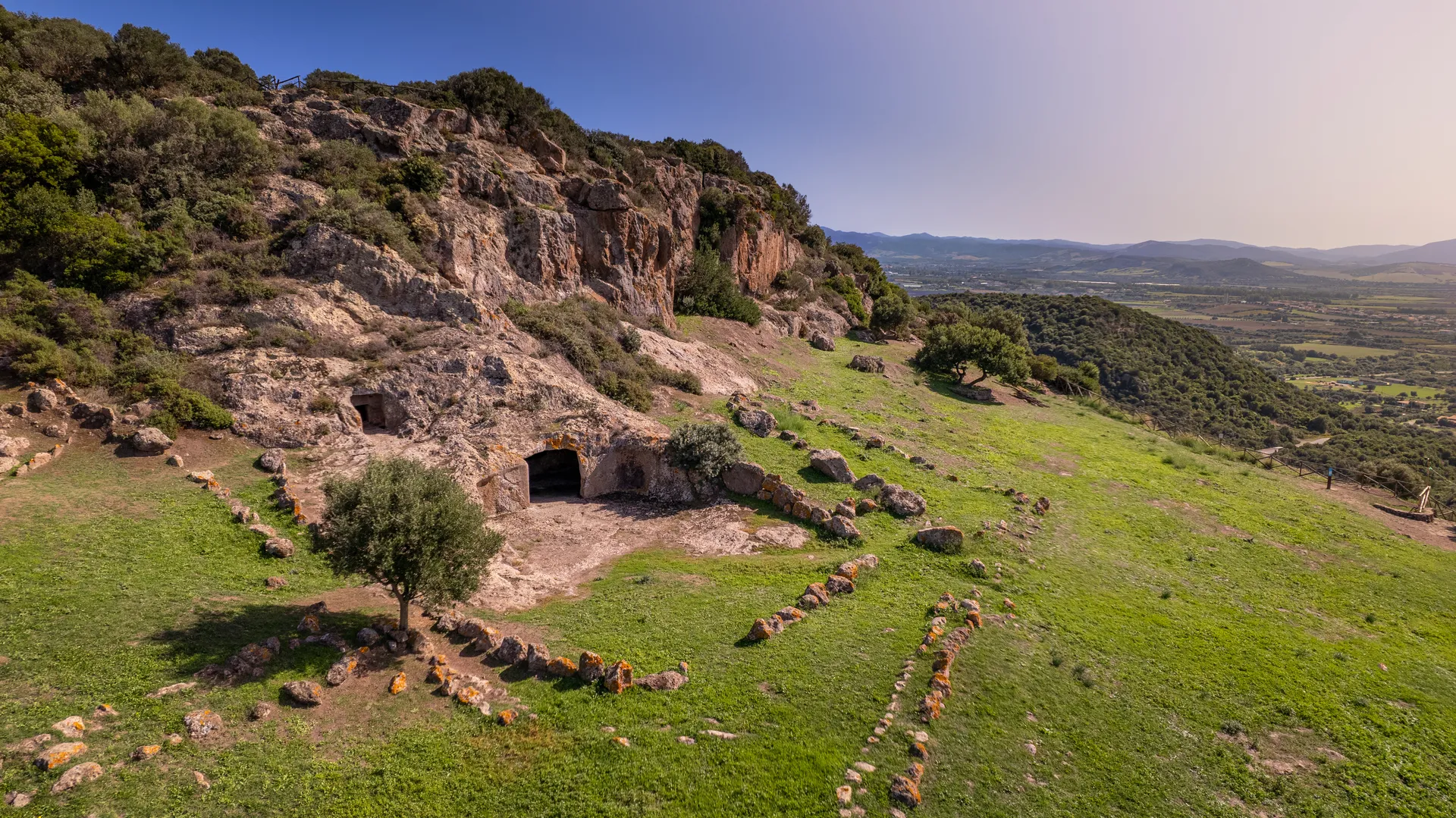 Necropoli di Montessu - Foto di Selis